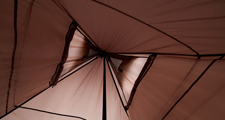 広々した室内空間を実現