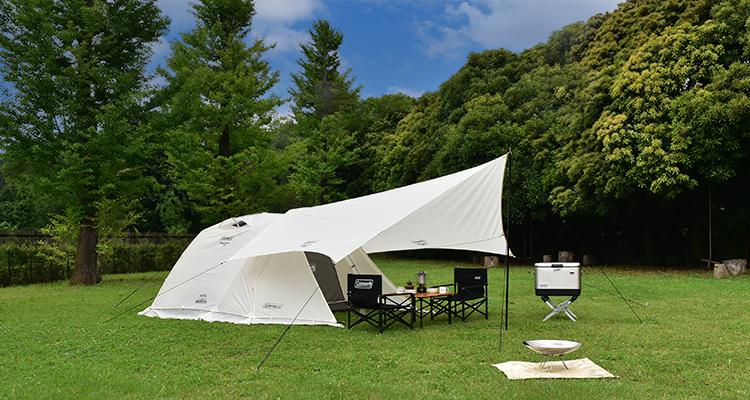 どれにも馴染むデザートサンドカラーでコーディネート?