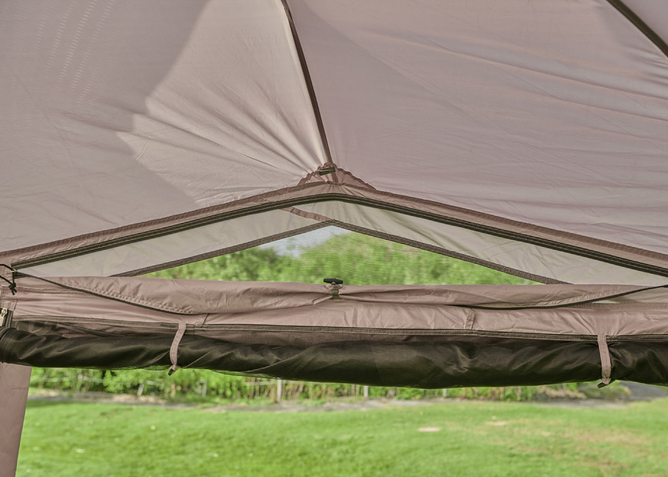 トップベンチレーション（フライシートリビング側上部）