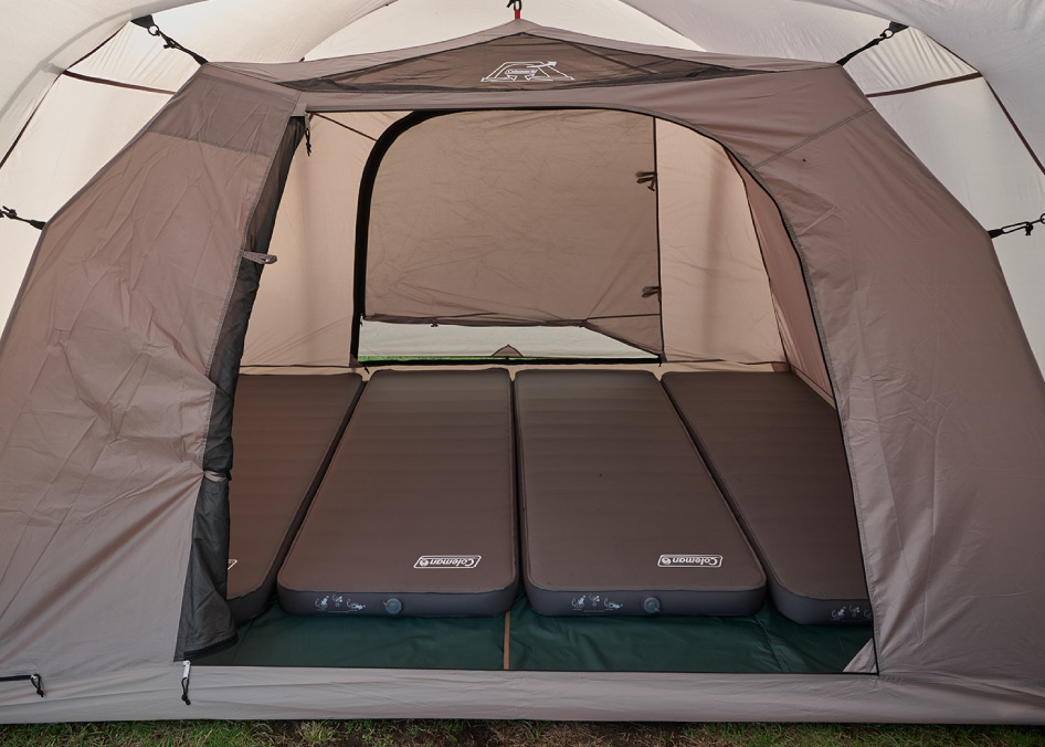 インナーテントは使い勝手のいい長方形