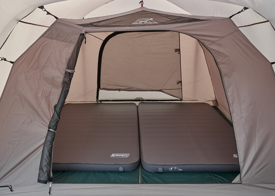 インナーテントは使い勝手のいい長方形