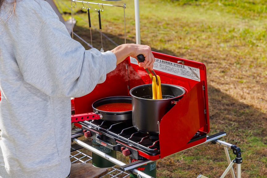 パワーハウスLPツーバーナーストーブⅡ（バターナッツ）