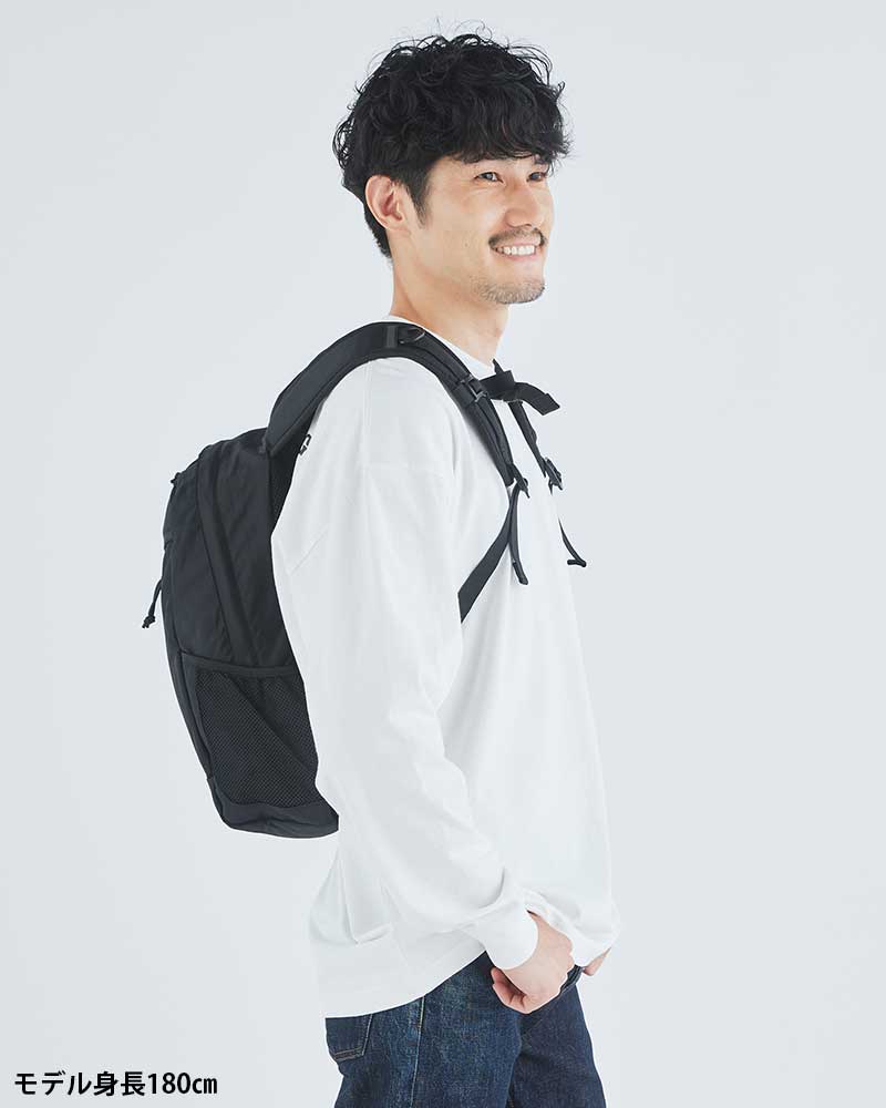 ウォーカー 15 (ブラック)