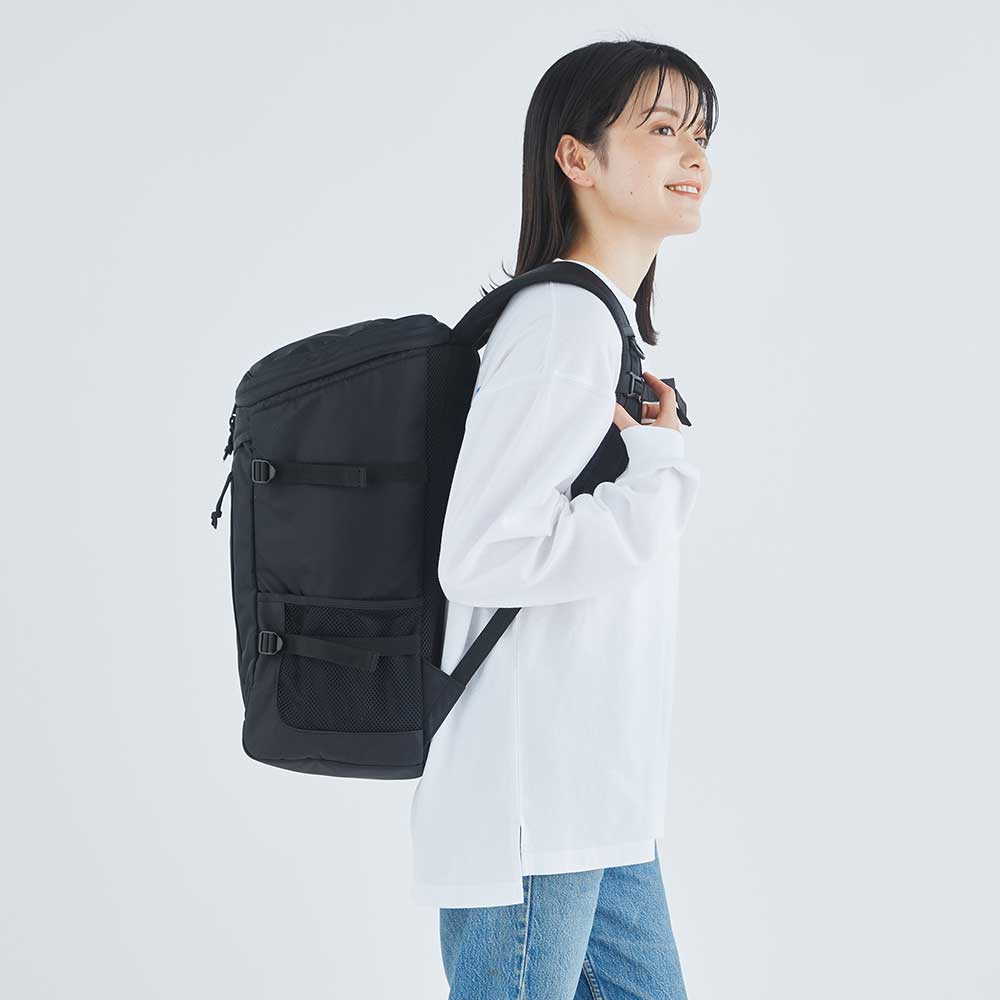 ウォーカースクエアバックパック (ブラックヘザー)