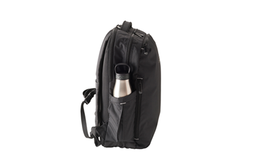 サイドポケット