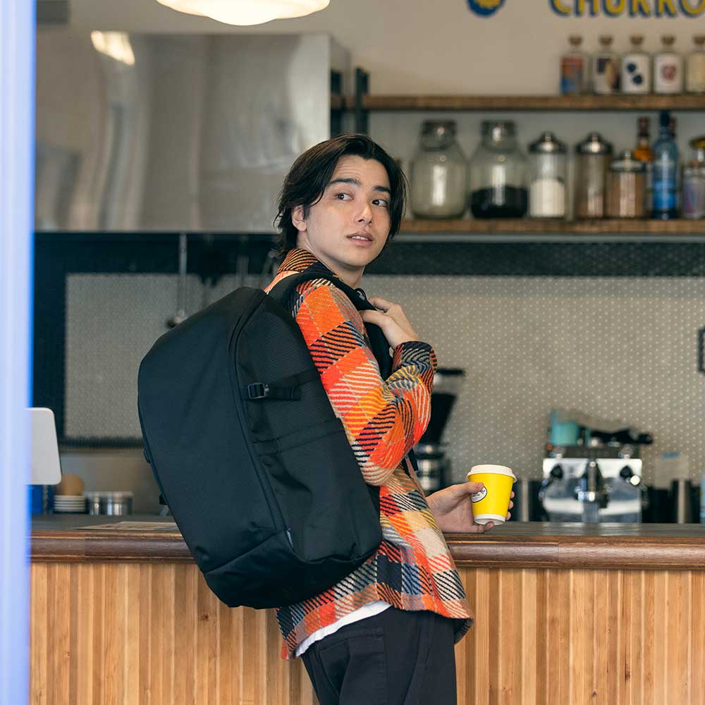 アトラス30（グレージュ）