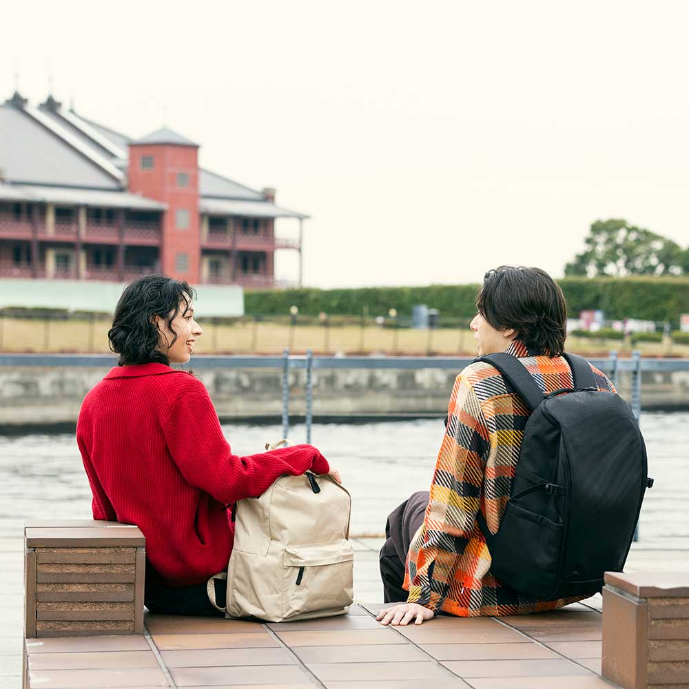 アトラス30（グレージュ）