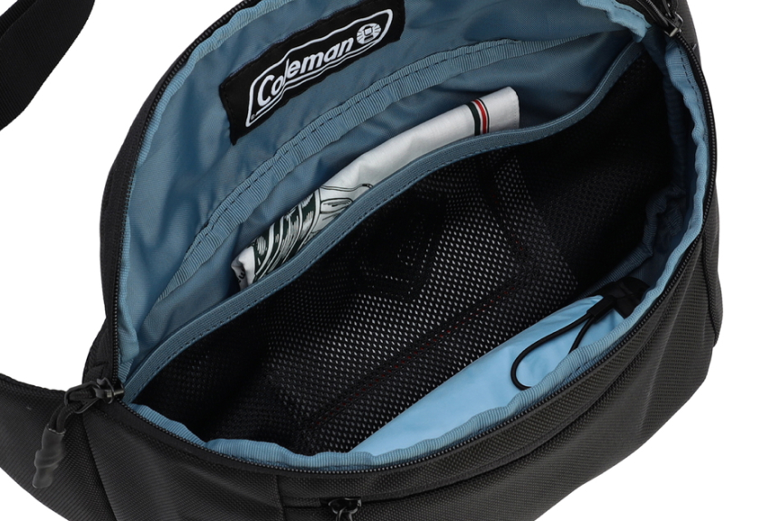 アトラスマルチウェスト（ブラック）