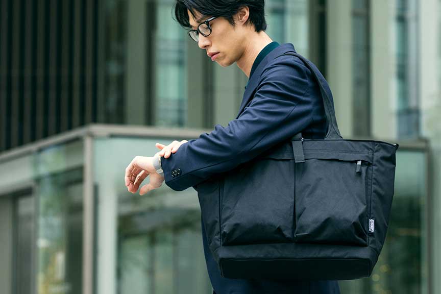 ユニウォーカートート（ブラック）