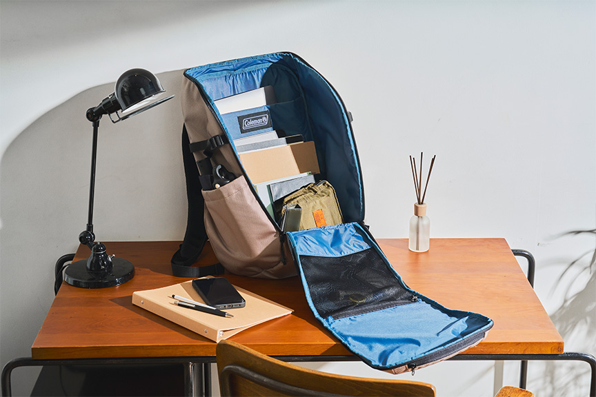 アトラス30（グレージュ）