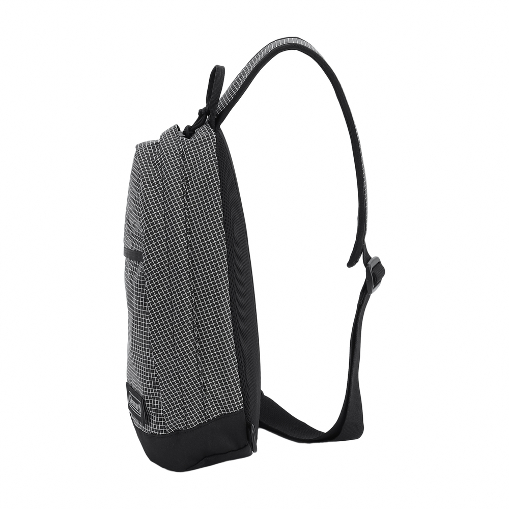 ウォーカースリングバッグ(ブラックリップ)