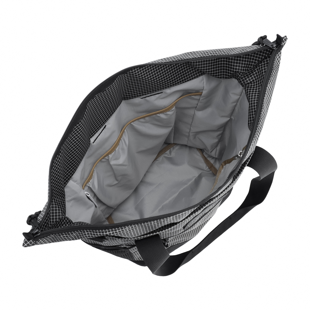 ウォーカー3WAYバックパックトート（ブラックリップ）