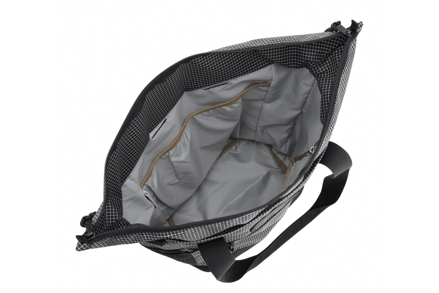 ウォーカー3WAYバックパックトート（ブラックリップ）