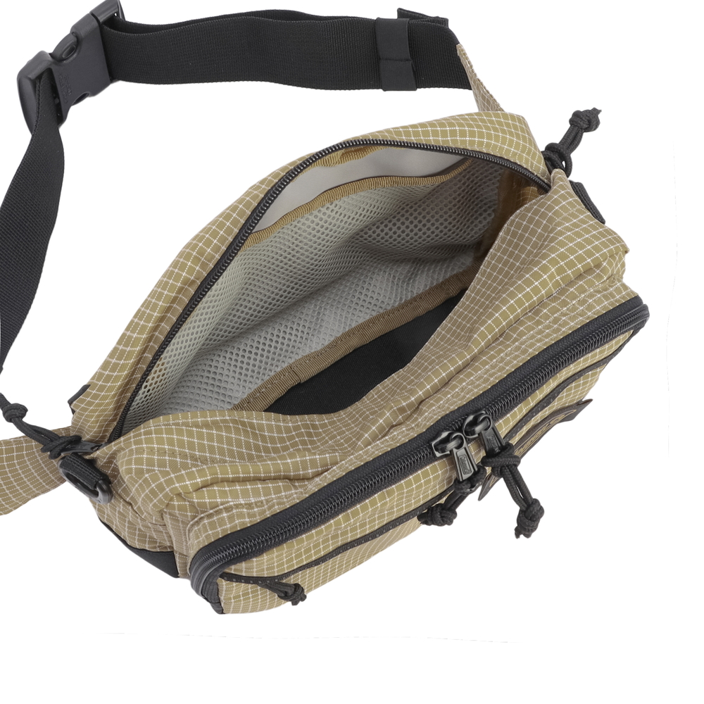 ウォーカーポーチ(コヨーテリップ)