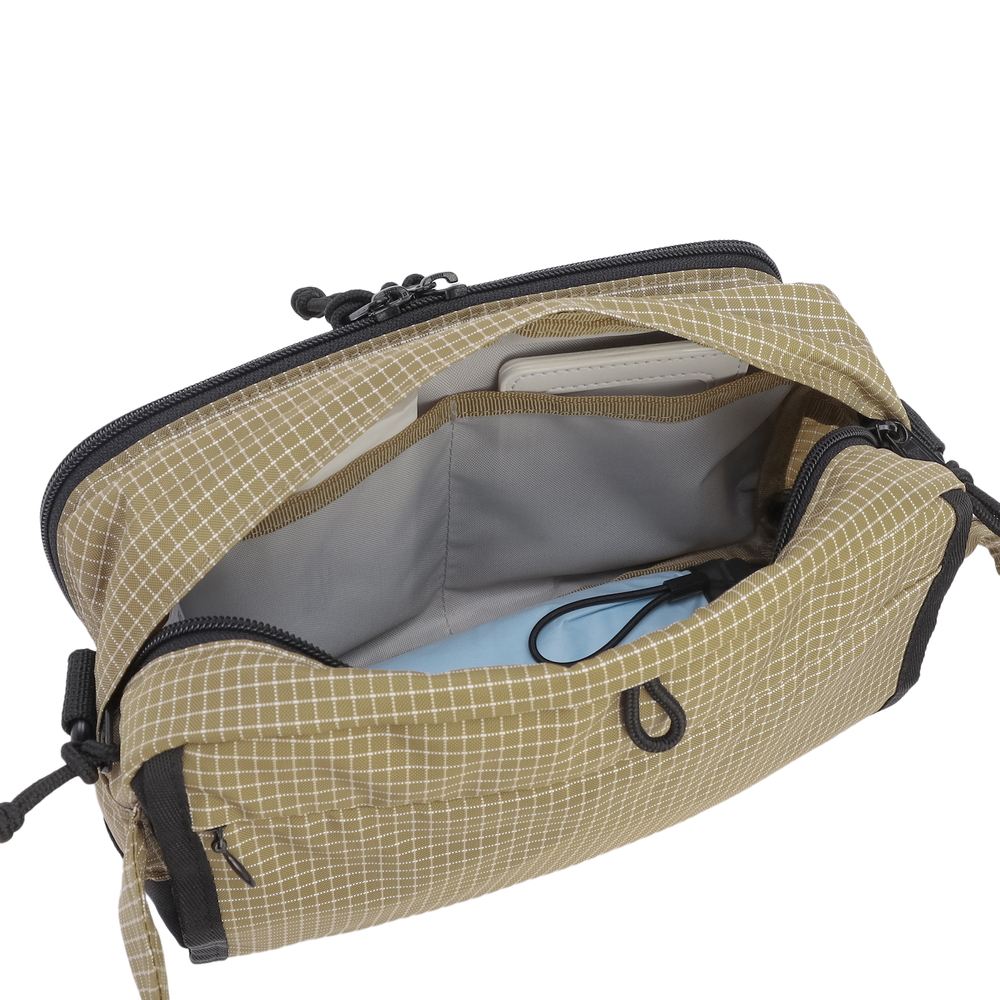 ウォーカーポーチ(コヨーテリップ)