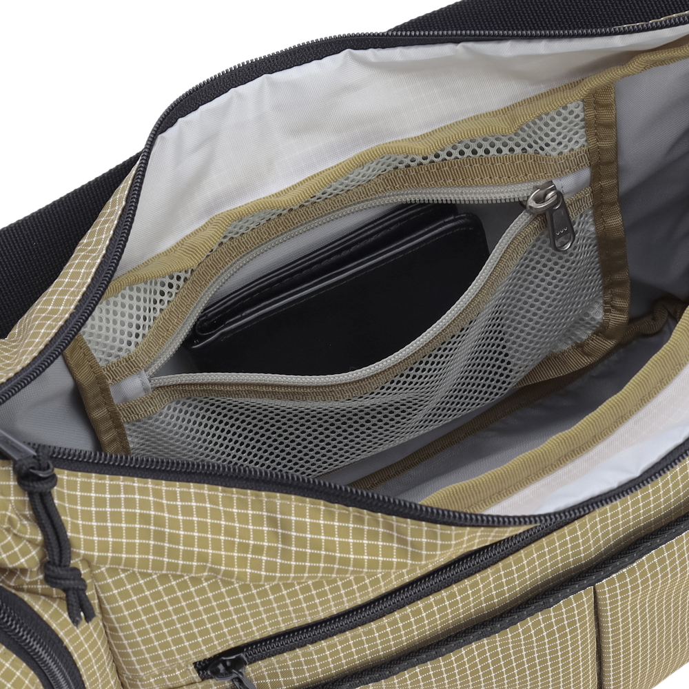 クールショルダーMD(コヨーテリップ)